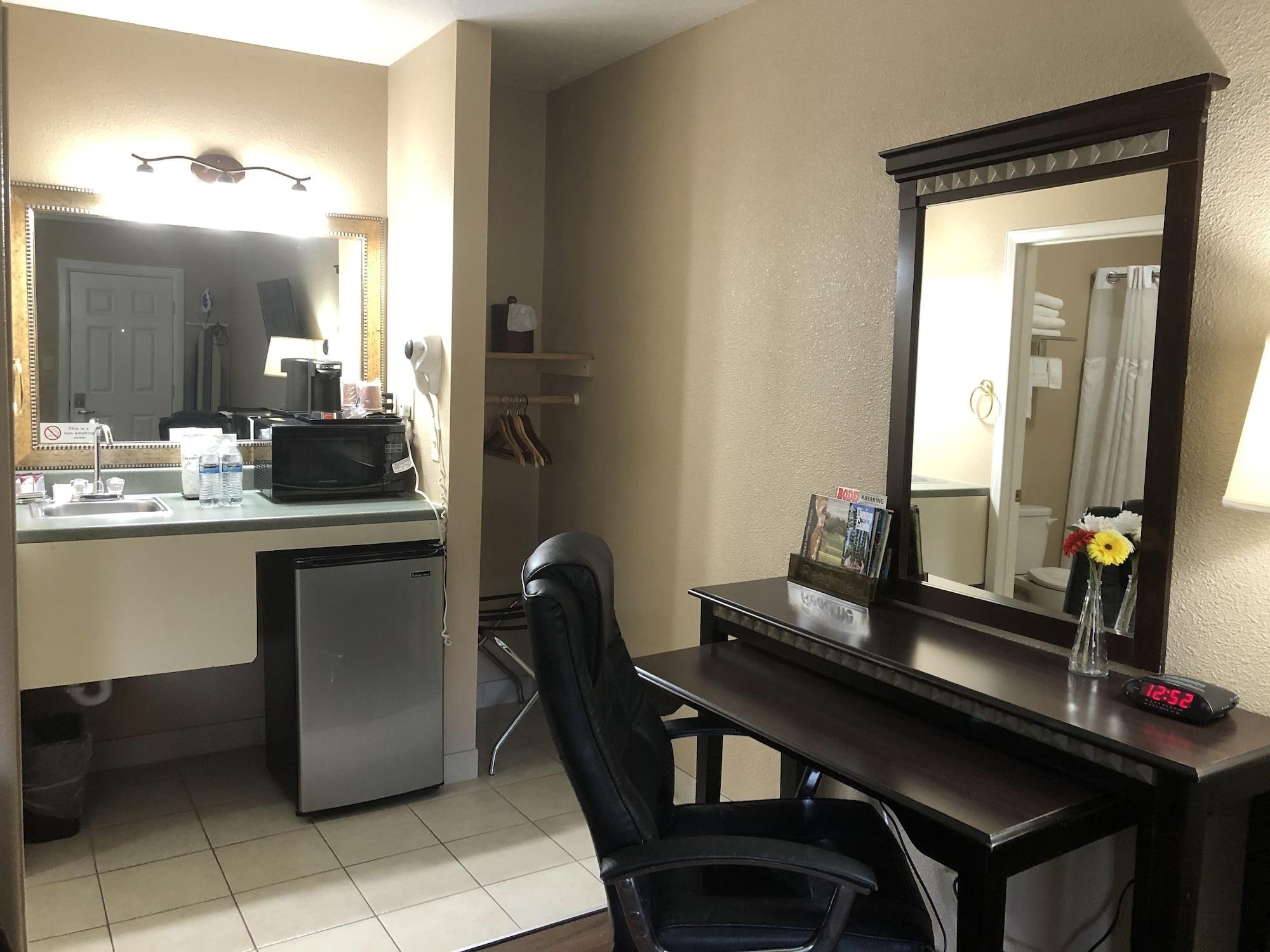 Value Inn Motel Eugene Airport Екстер'єр фото