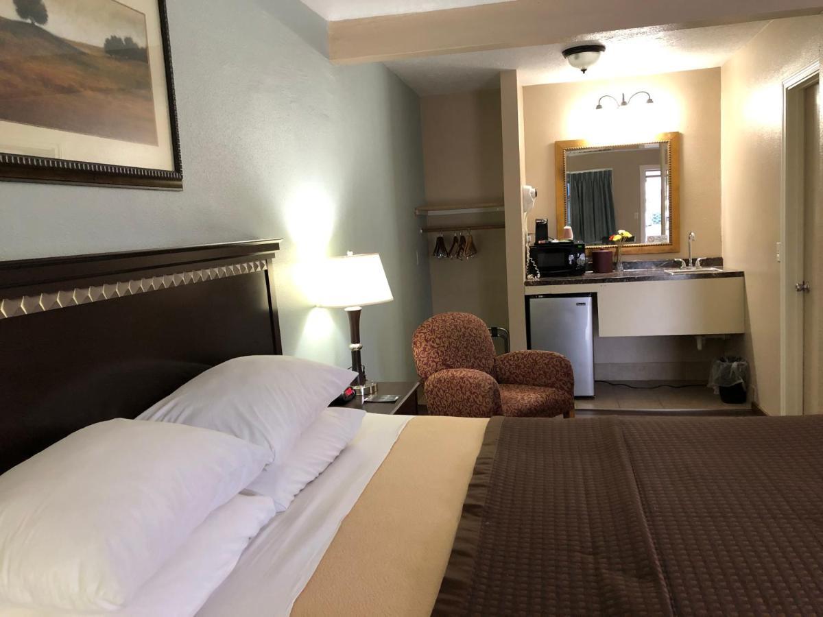 Value Inn Motel Eugene Airport Екстер'єр фото
